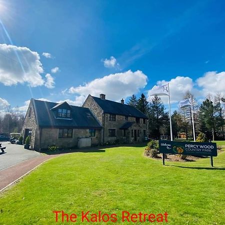 The Kalos Retreat - Hot Tub Lodge With Free 18 Hole Golf Course Swarland Buitenkant foto